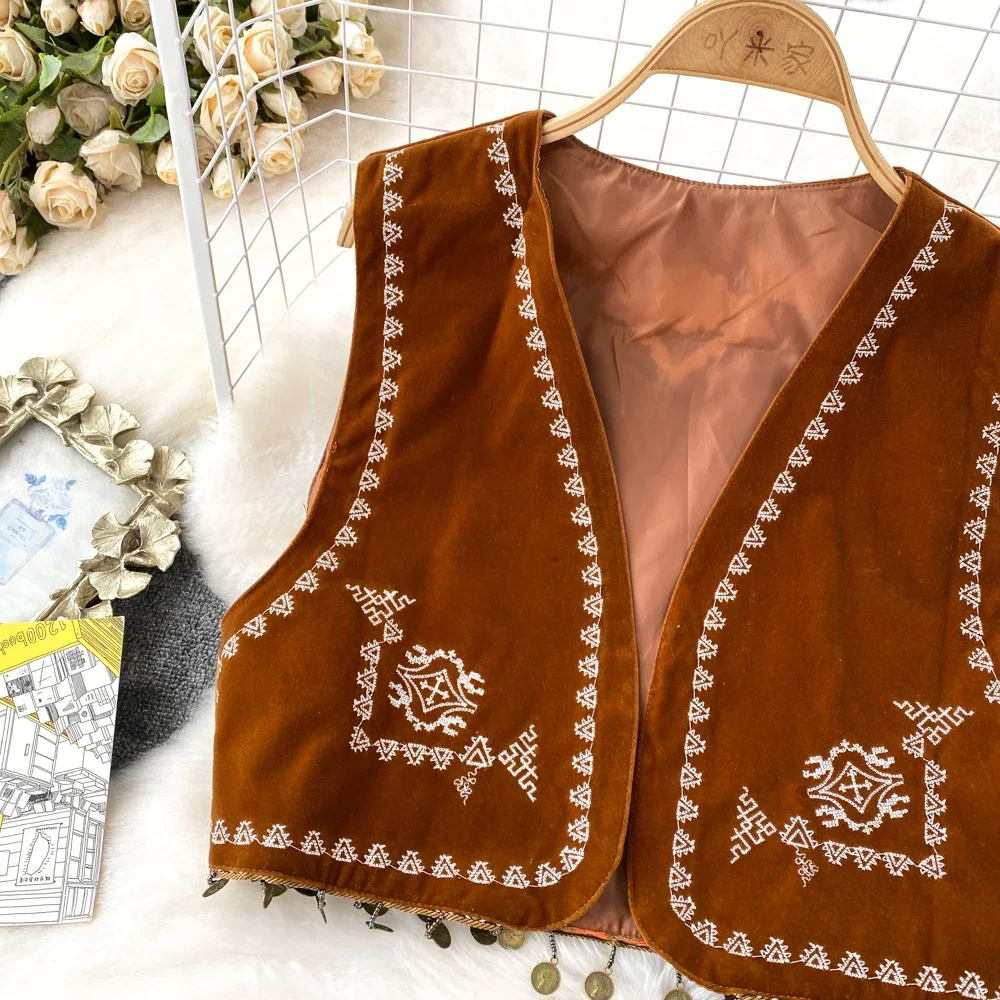 Damskie topy na ramiączkach w stylu bohemy, dzianinowe, z dekoltem w serek, bez rękawów, w stylu indie folk, kamizelka dla kobiet, vintage, na lato, uniwersalne.