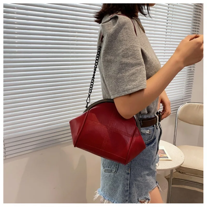 PU Shell Solid Thread Chains Shoulder Bags Fashion Versatile Crossbody Bag 2024 Hot Sale Bags for Women Bolsas De Hombro