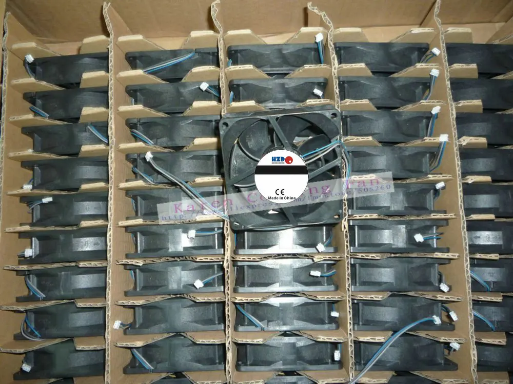 

8 см T80T12MUB7-53 T80T12MS10A7-52 T80T12MUA7-53 8025 12 В охлаждающий вентилятор T80T12MGB7-53 тепловая кожа ноутбука