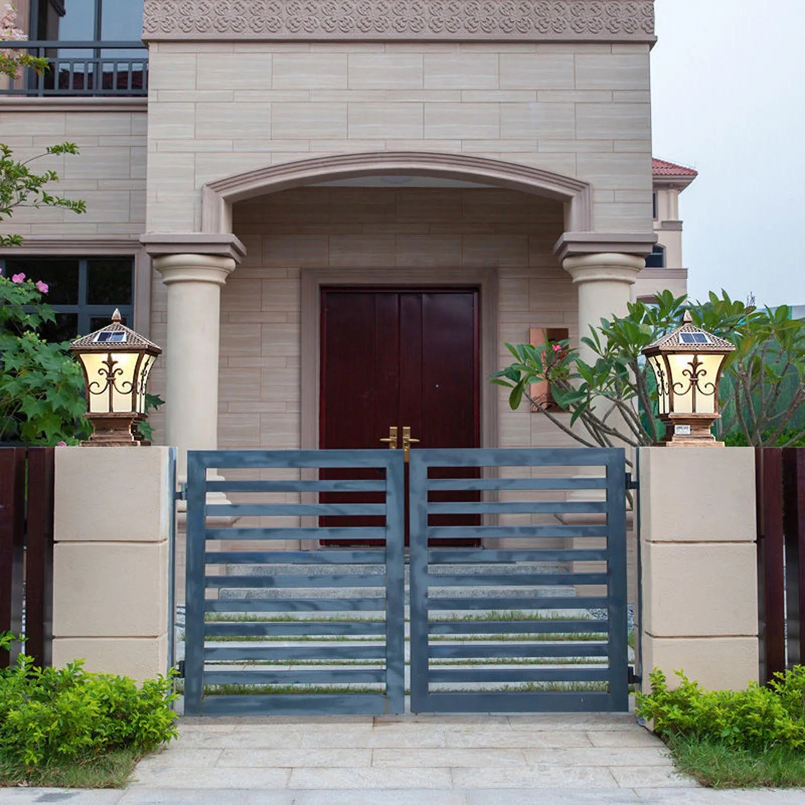 LED Solar Pillar Light Remote Control Retro Lantern Waterproof Outdoor Porch Column Lamp Night Light Garden Fence Decoration