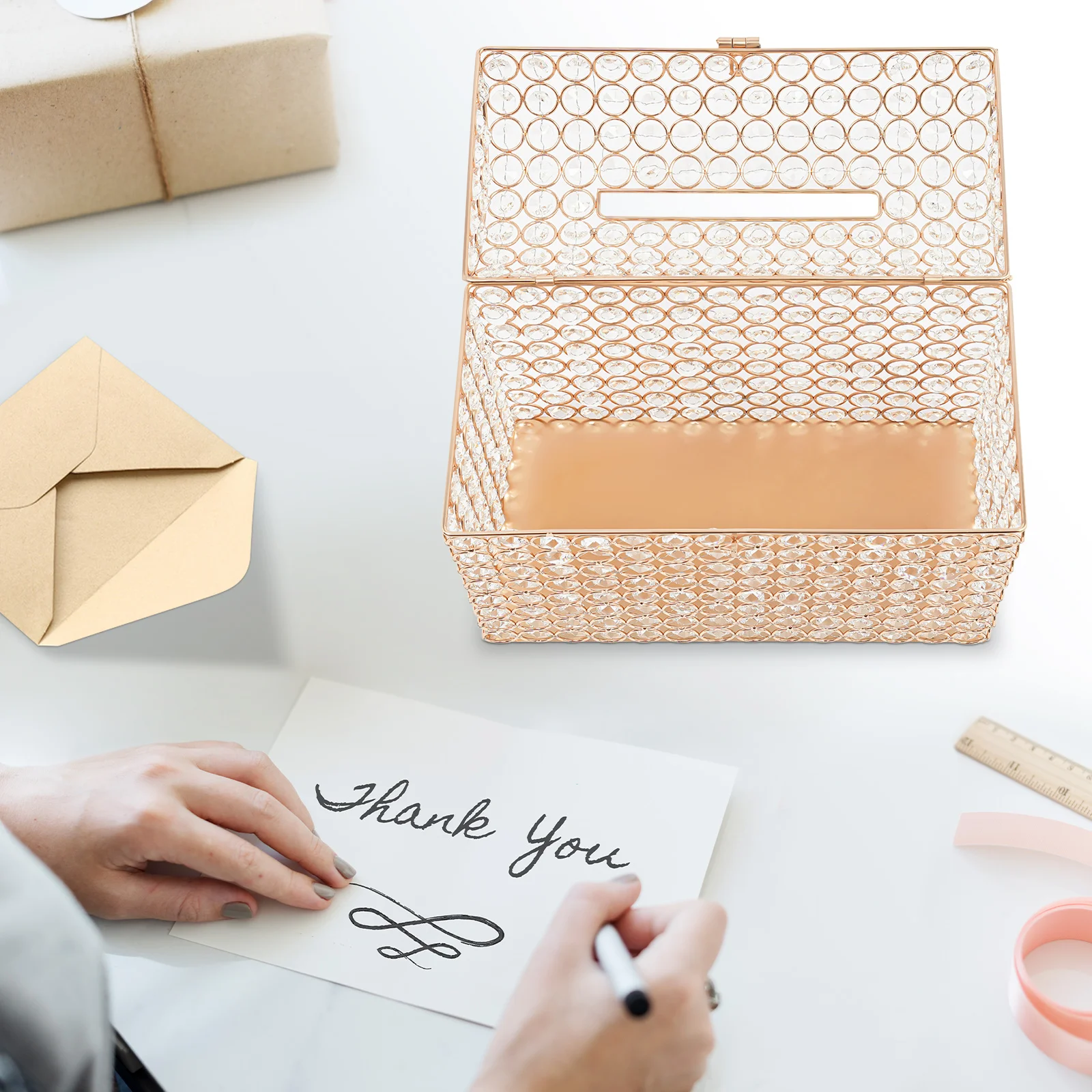 صندوق بطاقات زفاف أنيق مع قفل على شكل قلب وحامل هدايا ذو سعة كبيرة لاستقبال بطاقات المال ودعوات تخزين تذكار