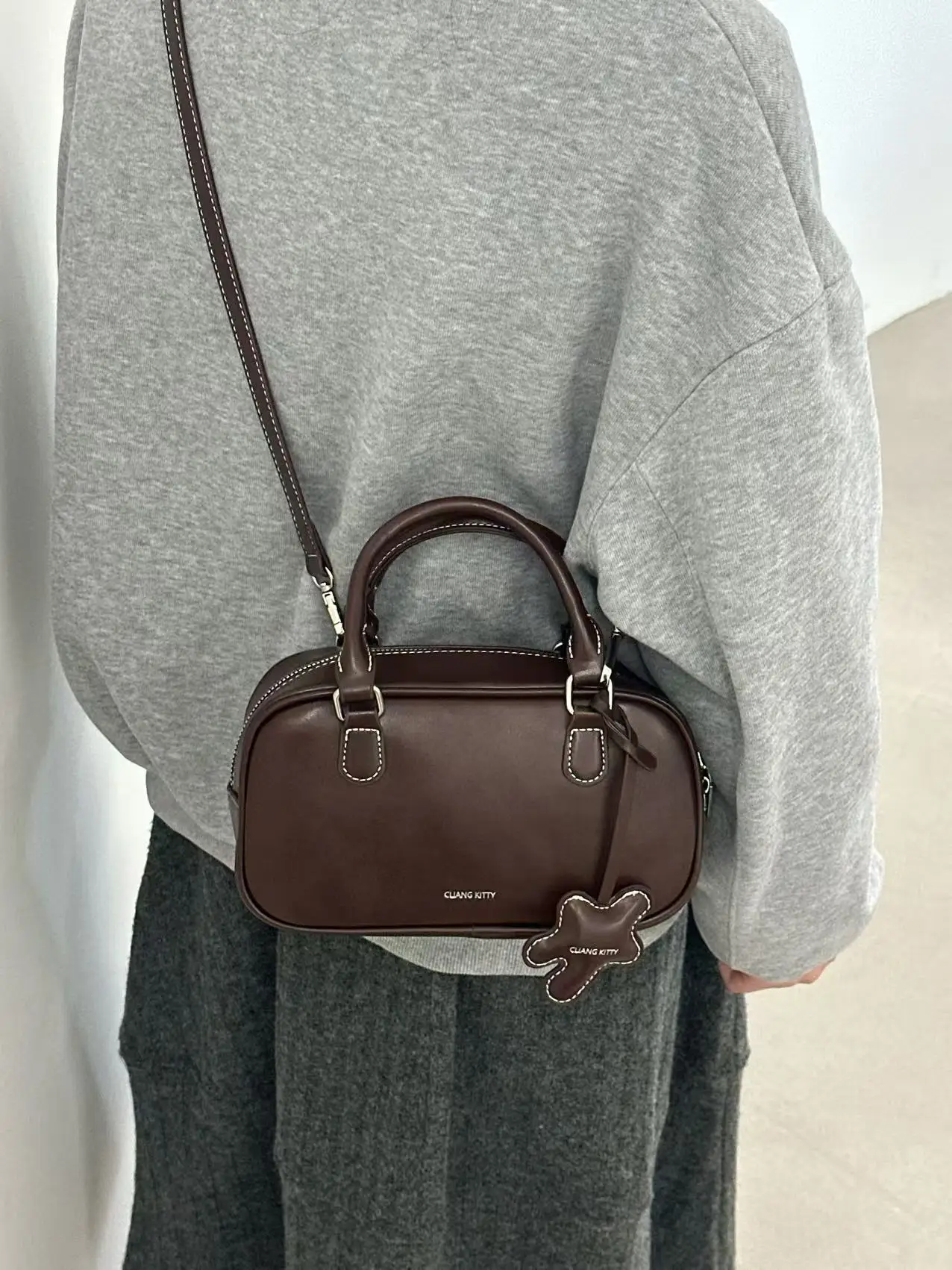 

Легкая повседневная винтажная сумка-хобо Boston через плечо для женщин, мягкая сумка-подушка из искусственной кожи на молнии