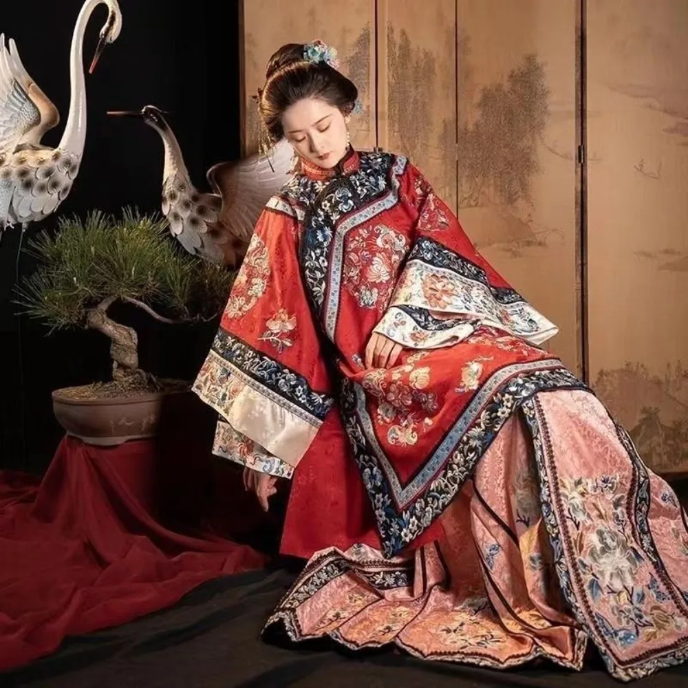 

‌Qing Dynasty Hanfu - Lady's Outfit New Arrival Floral Print Tang Suit Horse Face Skirt Set Traditional Chinese Costume