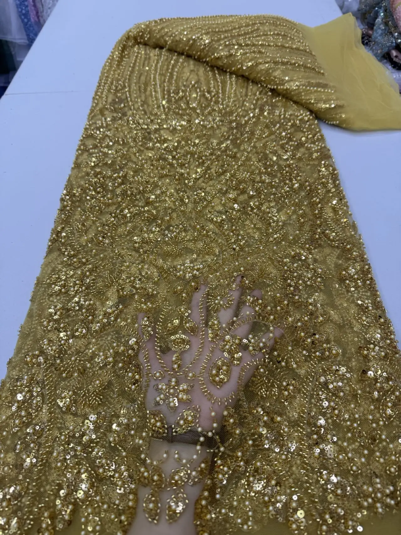 

2025 африканская нигерийская высококачественная вышивка блестками, тюль, кружевная ткань, швейные бусины, камень для выпускных платьев, 5 ярдов, JY465