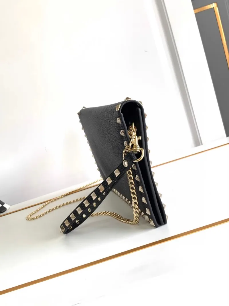 Brand New Fashion Rivet Soft Envelope Bag Designer Bag Women Luxury 2024 Small Black Ladies Hand Bags Luxury Ladies Evening Bags