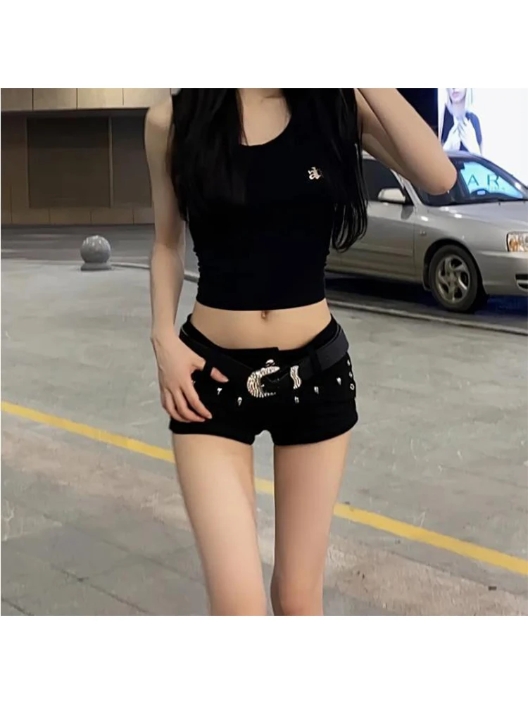 Women Goth Black Denim Shorts Low Waist Mini Shorts Y2k 90s Aesthetic Streetwear Korean Vintage Cowboy Shorts Emo 2000s Clothes