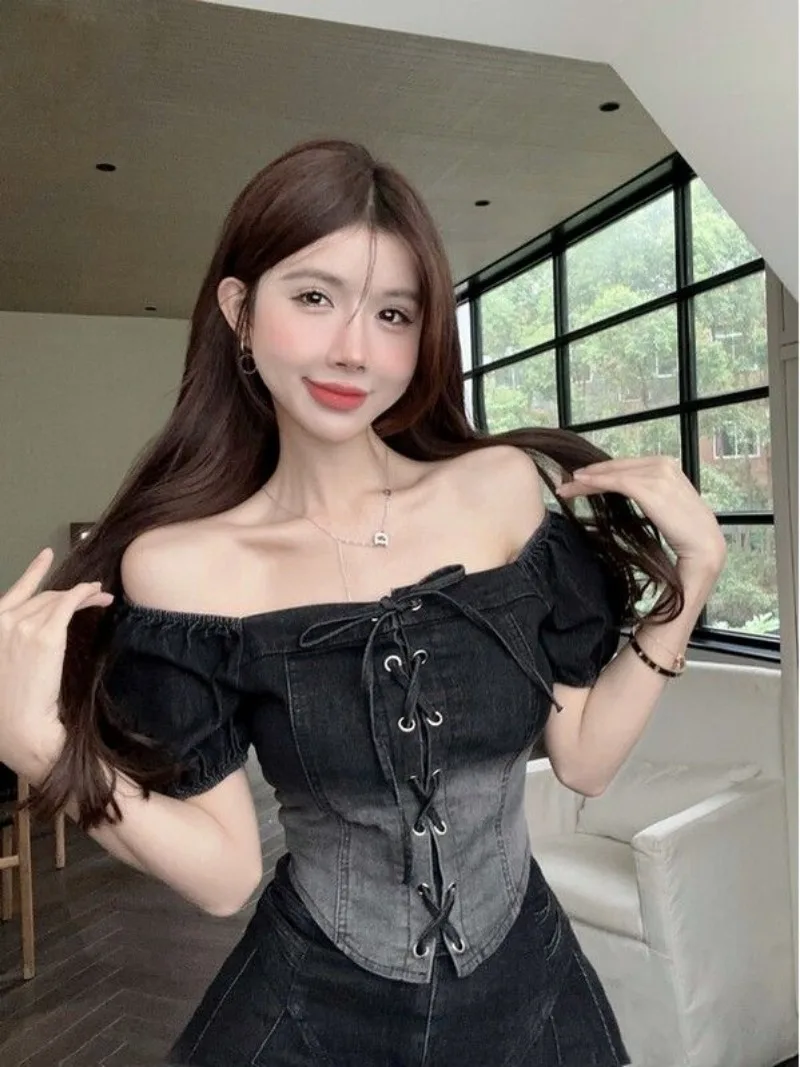 French Retro Gradient Denim Top Pleated Skirt Two-piece Set Women Lace Up Spicy Girl College Slim Summer Collarbone Lady Set New