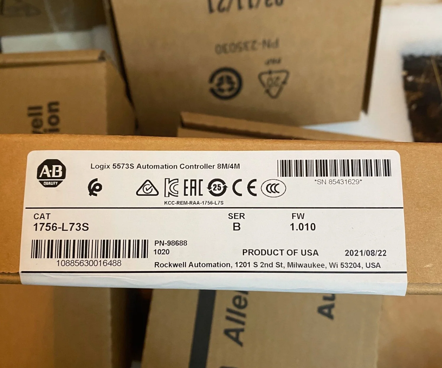 1PC NEW AB 1756-L73S 1756L73S  B  IN BOX BRAND