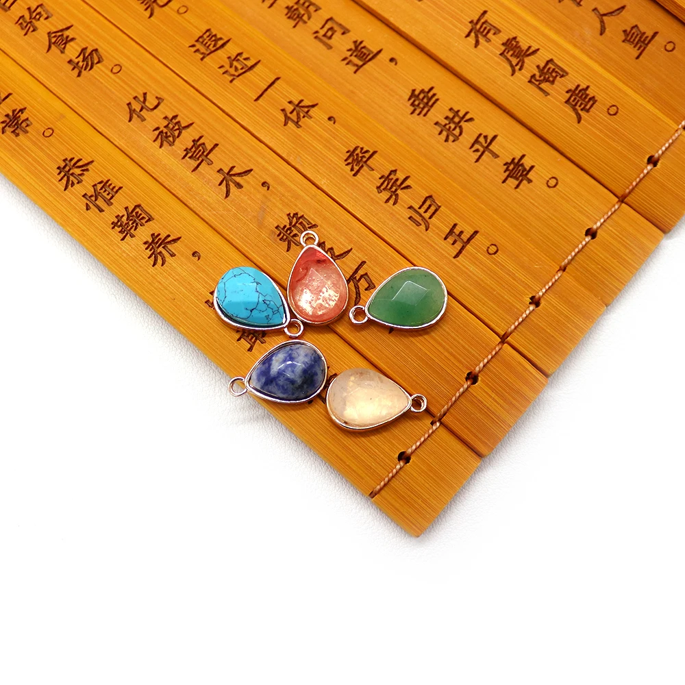Teardrop Shaped Natural Stone Pendant Vivid Fairy‑style Versatile Light‑luxury Heavy‑crafted Elegant Jewelry Charm for Accessory