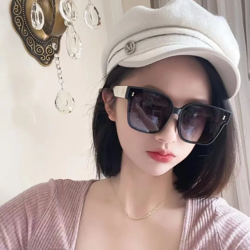 

​​2025 Luxury Polarized Sunglasses, UV400 Anti-Glare Chic Unisex Retro Aviator for Driving & Outdoor Fashion​​