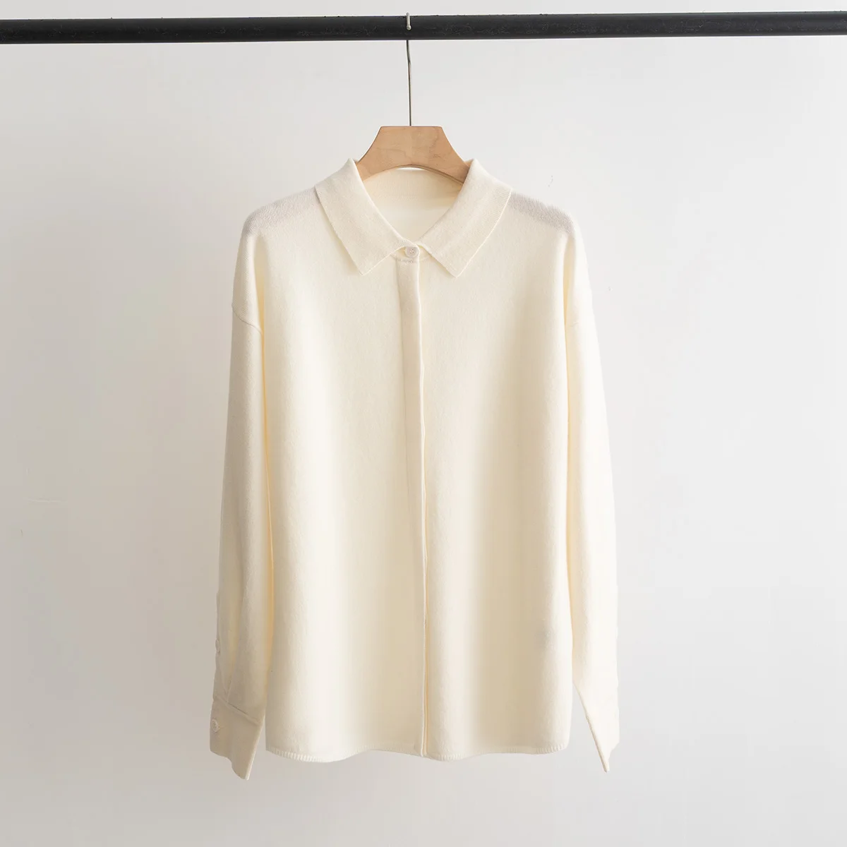 

Autumn And Winter New Style Lapel Cashmere Wool Sweater Shirt Women'S Versatile Loose Casual Tops