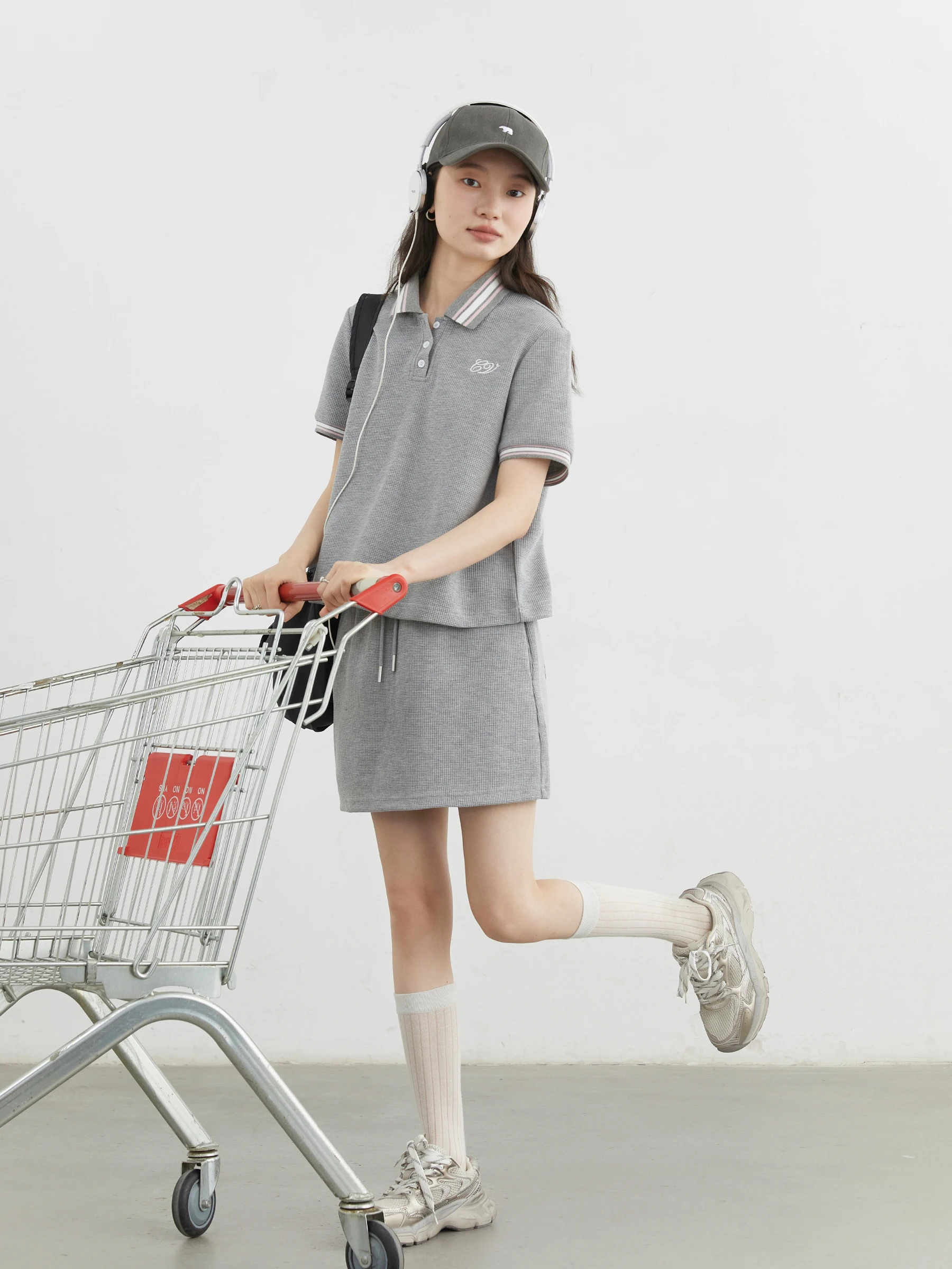 

Summer British Style Shirt Short Skirt Set Elastic Waist Waffle Pattern Fashionable Casual Polyester Fiber Short Sleeve