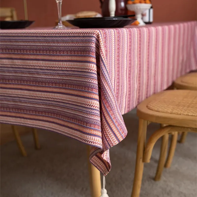 Ethnic style Polyester Cotton Tassel  Patchwork Cotton Tassel Table Runner Table Decor Cover For Home Party Hotel Desk