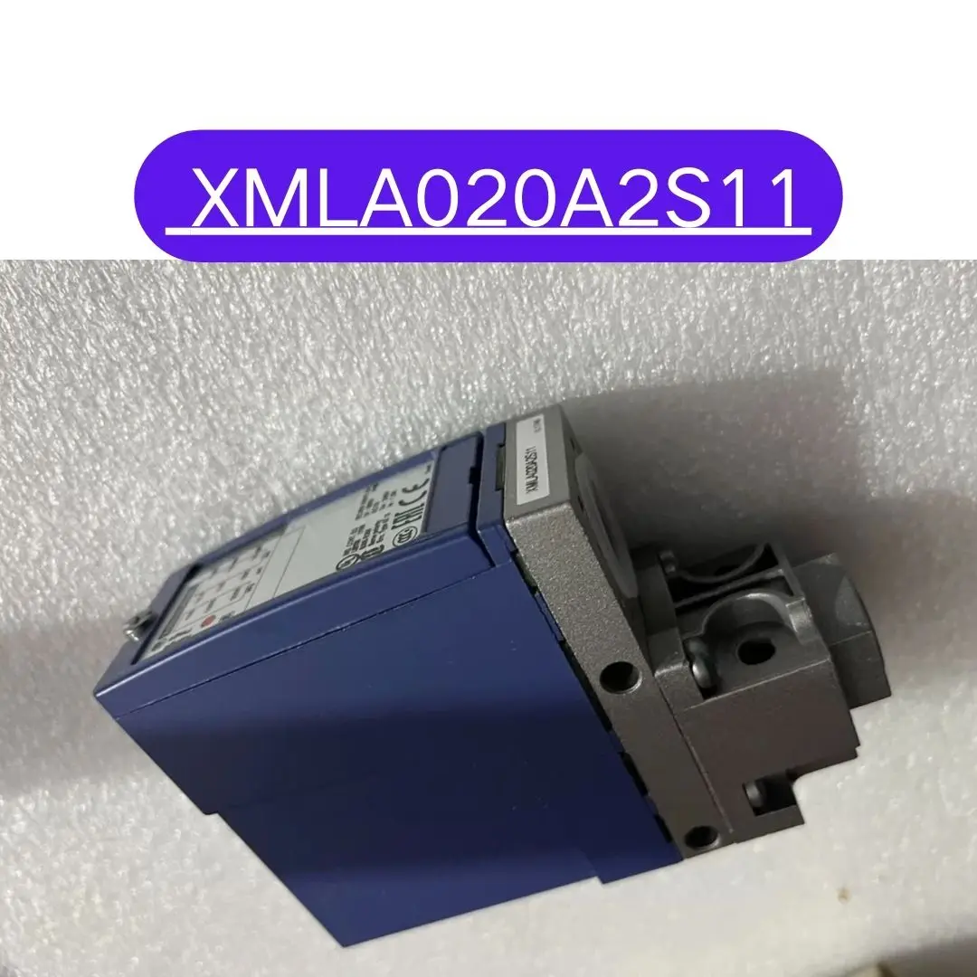 Used XMLA020A2S11 pressure switch Test OK Fast Shipping