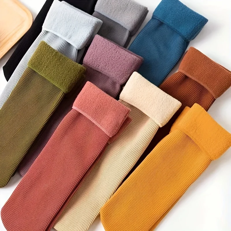 

Randomly 5 pairs of women's socks medium tube socks floor socks autumn and winter vertical striped cashmere thickened loop