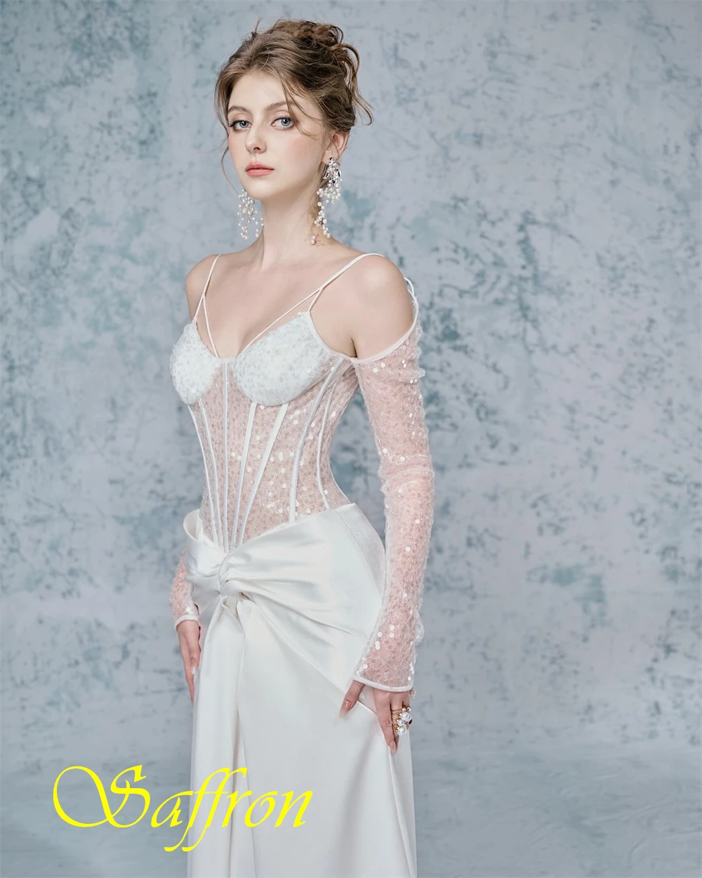 فستان سهرة أنيق بحورية البحر من الساتان مخصص كلاسيكي بأكمام طويلة للحفلات الراقصة، فساتين مناسبة خاصة مطرزة بالترتر