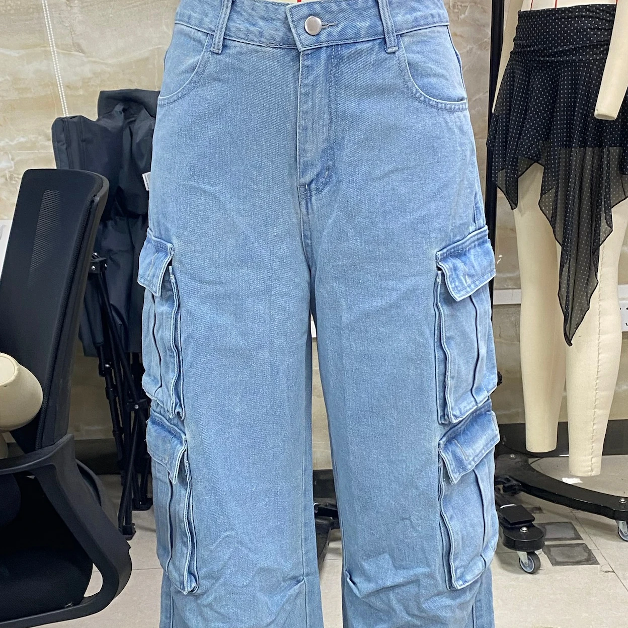 

2025K Pop женские весенне-осенние мешковатые джинсовые брюки однотонные свободные широкие джинсовые брюки с несколькими карманами