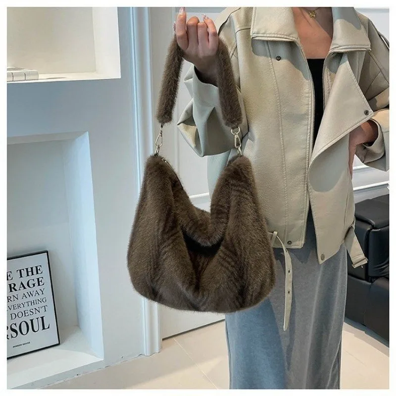 

Модная текстурированная сумка-кроссбоди из кожи, элегантная дизайнерская сумка для женщин, стильная ретро-сумка-тоут.