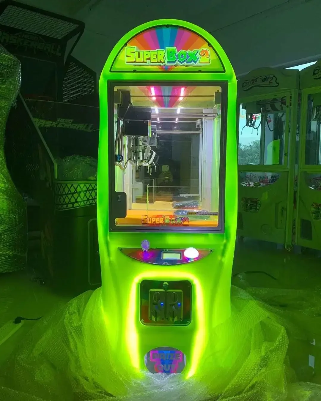 Coin-Operated Mini Stuffed Toy Doll Vending Machine Factory Direct Sales Super Box for Entertainment
