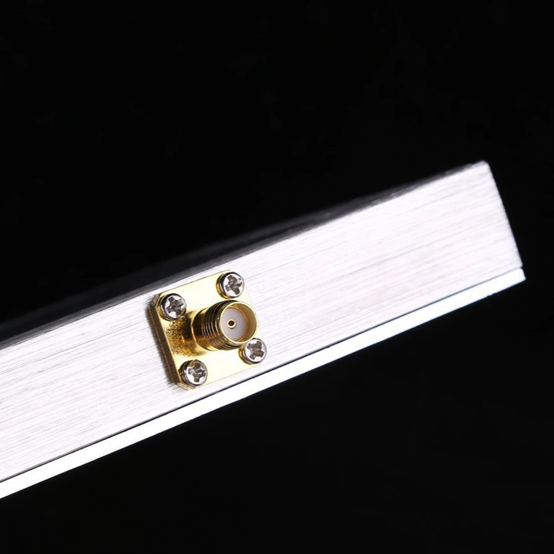 Répartiteur de puissance SMA AD41-4 voies 380Mhz-2500MHz, séparateur de câble de Signal de diviseur de puissance femelle SMA femelle