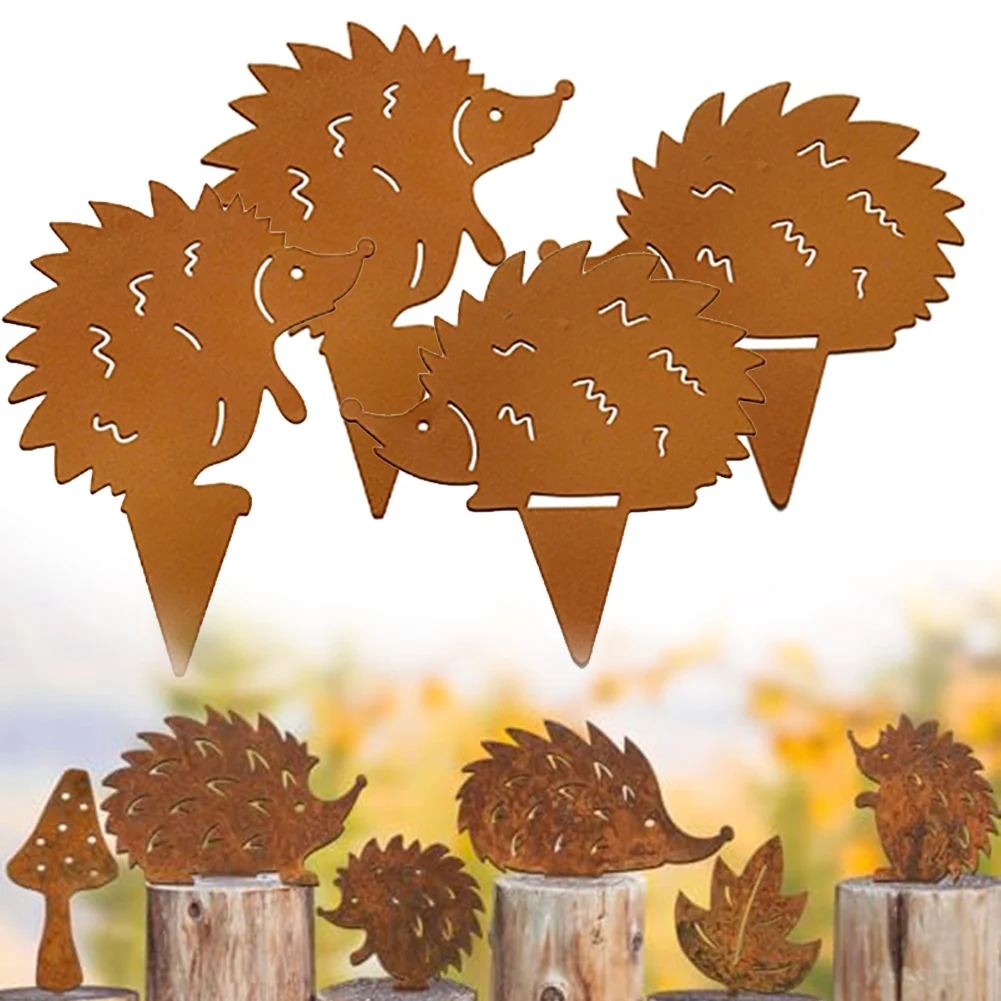 Balcony Garden Autumn Decor Stakes Garden Hedgehog Figures Gradual Rusting Process Iron Material Rusty Appearance