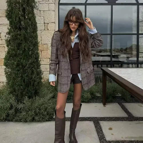 Imagen 2 del producto HXAO Tops para mujer sin tirantes, Top corto blanco, Tops de tubo con corsé de verano para mujer, camiseta sin mangas con espalda descubierta, Tops sólidos sin mangas