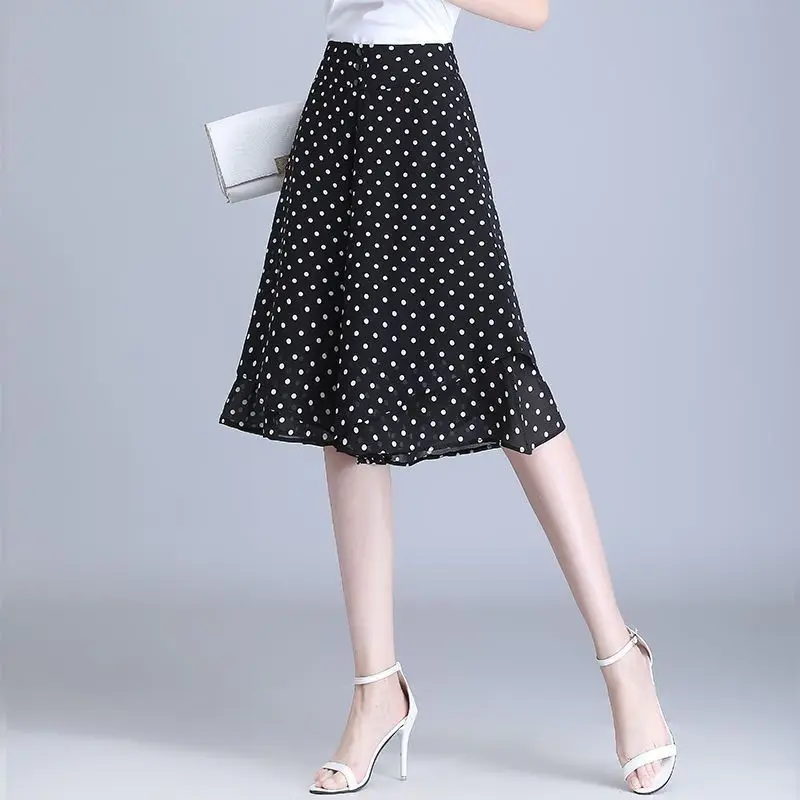 2024 Summer Women's Pattern Middle Aged Mother High-grade Culotte Elastic Waist Five Quarter Pants Wave Point Pants and Skirts