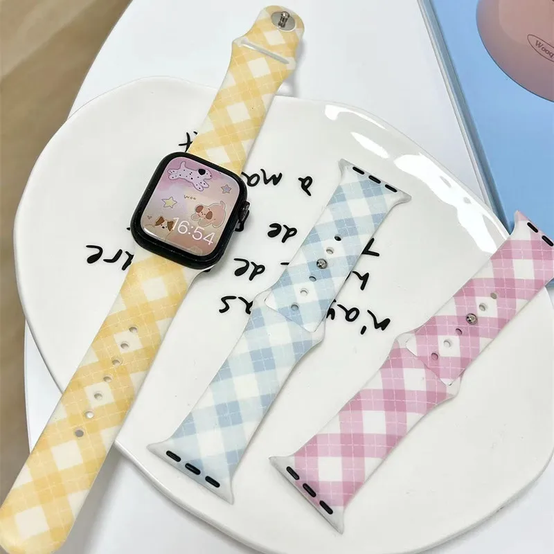 Милый мягкий силиконовый ремешок ярких цветов для Apple Watch Band 49 мм 45 мм 44 мм 42 мм Браслет Smartwatch для iWatch 10 9 8 7 6 5 Ultra2