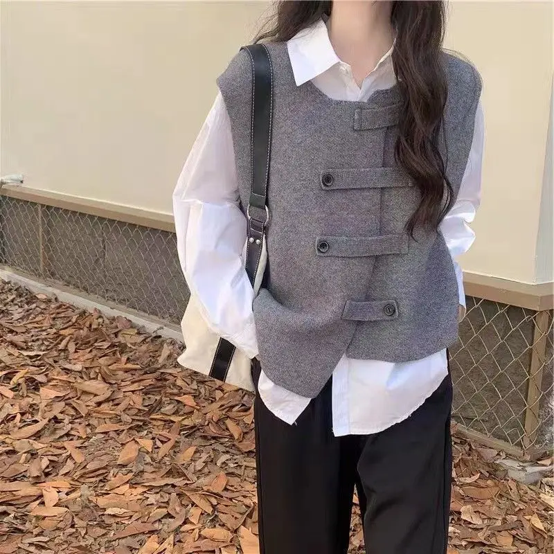 Advanced Irregularity Sweater Vest Women V Neck Solid Autumn Fashionable Chic Button Design Female Leisure Knitwear Soft  Korean