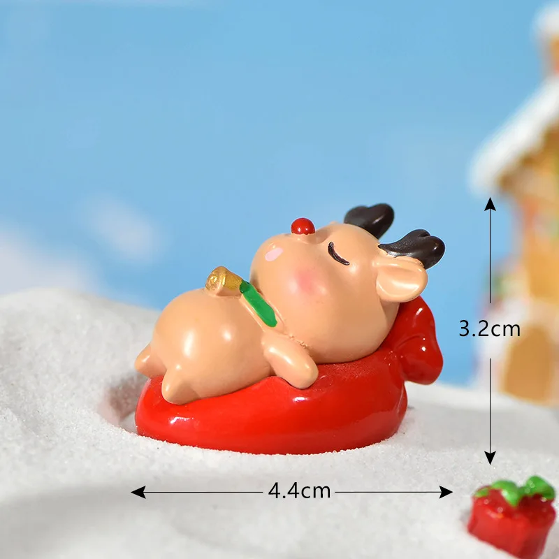 Cute Resin Christmas Ornaments Cartoon Santa Claus Snowman Desktop Small Ornaments Miniature Figurine Office Desktop Decoration - Image 6