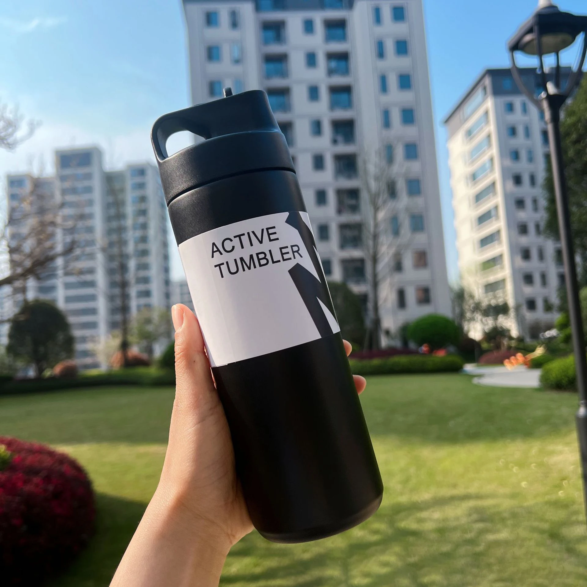 빨간색