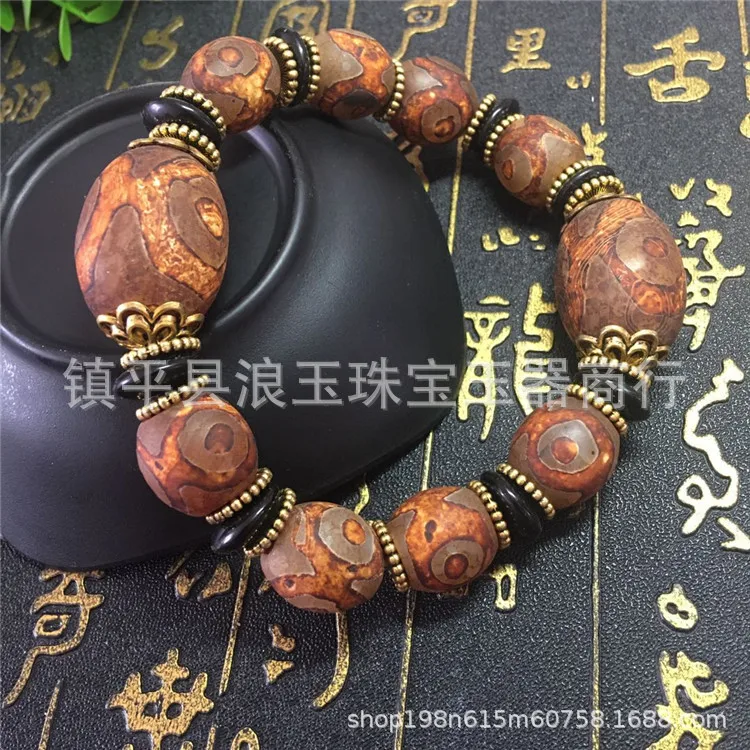 

Natural Old Agate Men's Dzi Agate Bracelet Sky Eye Agate Bracelet E-commerce Agate Craft