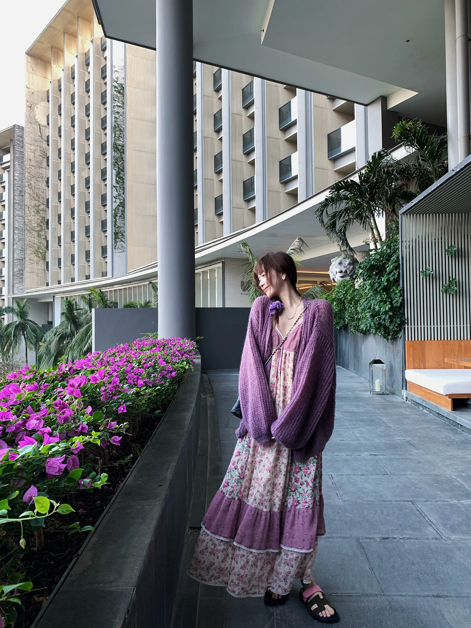 

Xiao Jun Jun Britney Warm Chestnut Deep Autumn High Wool Camere Hollow out Cardigan New Color Women's Casual Knitted Sweater