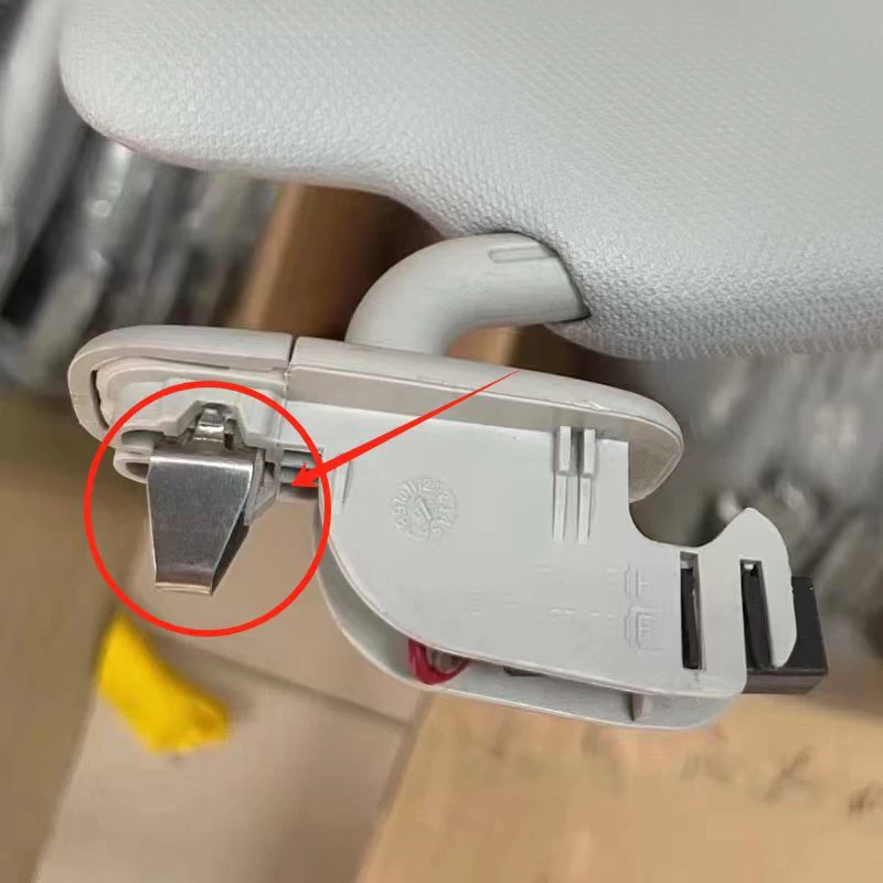 مشبك حاجب الشمس 6R 0867633 لشركة فولكس فاجن أودي 6R0 867 633 #3