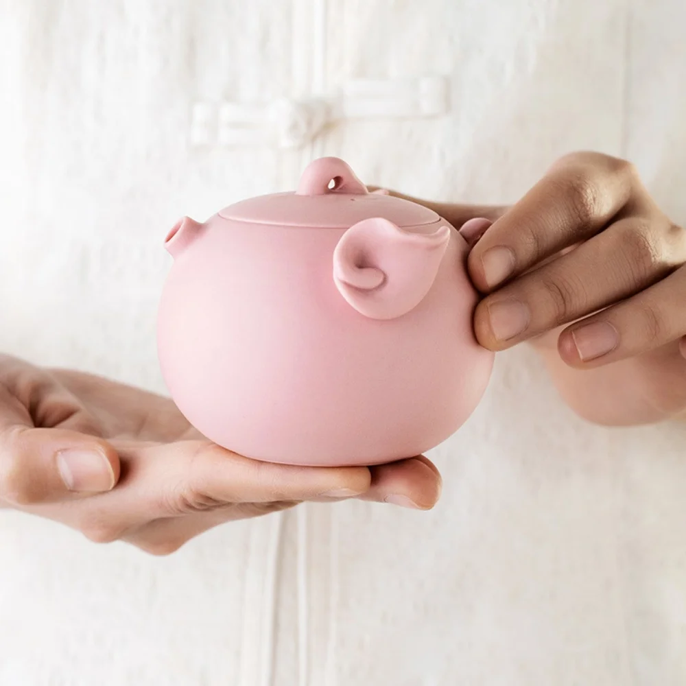 

Чайник Исин Кунг-фу, наборы чайников и чайных чашек, фиолетовый глиняный чайник ручной работы, мультяшный чайник в форме розовой свиньи, чайник, чайная посуда