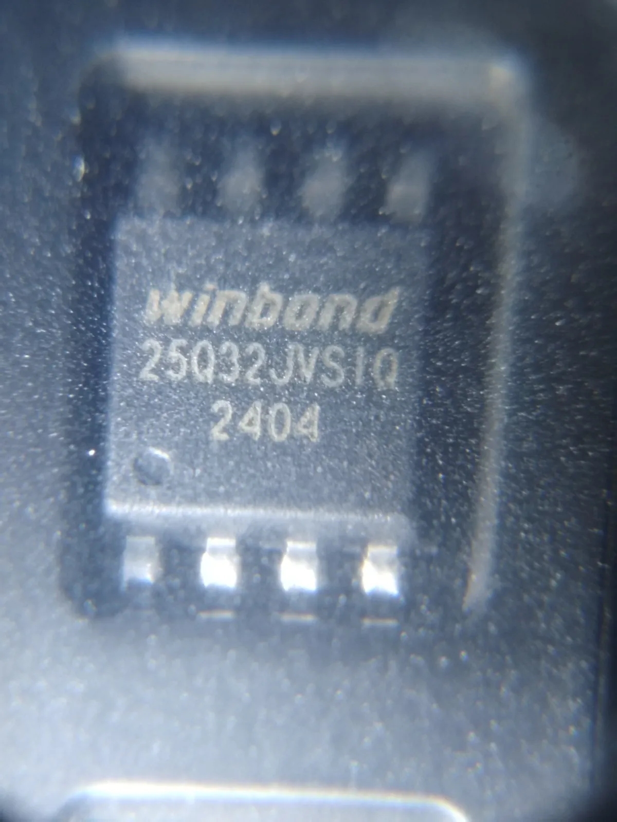 

SACOH New Brand new original W25Q32JVSIQ flash memory chip IC surface mount SOP-8