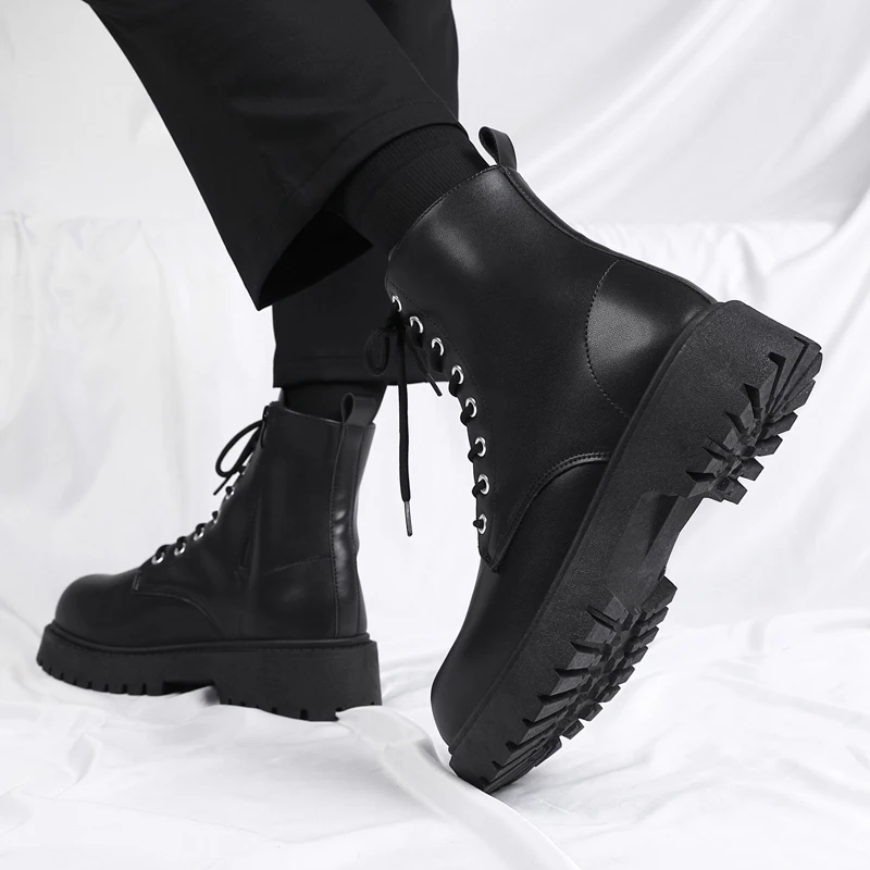 أحذية عمل بنمط جديد لخريف 2025 باللون الأسود على طراز المروحة البريطانية مع كعب عالٍ وتصميم مضاد للانزلاق لملابس غير رسمية - أحذية جلدية