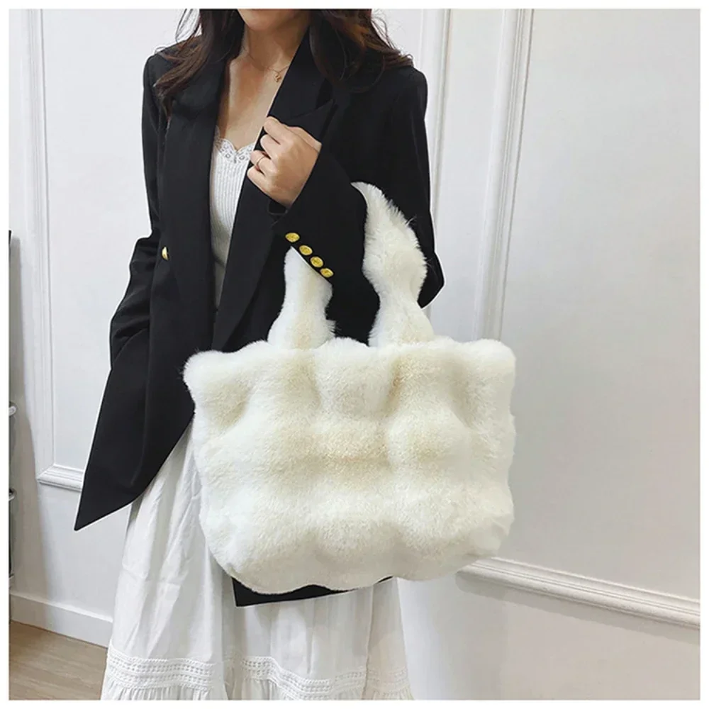 

New Women Fluffy Fur Bags Autumn Winter Top-handle Handbag Girls Plush Tote Bag Solid Color Commuter Versatile Handle Bag