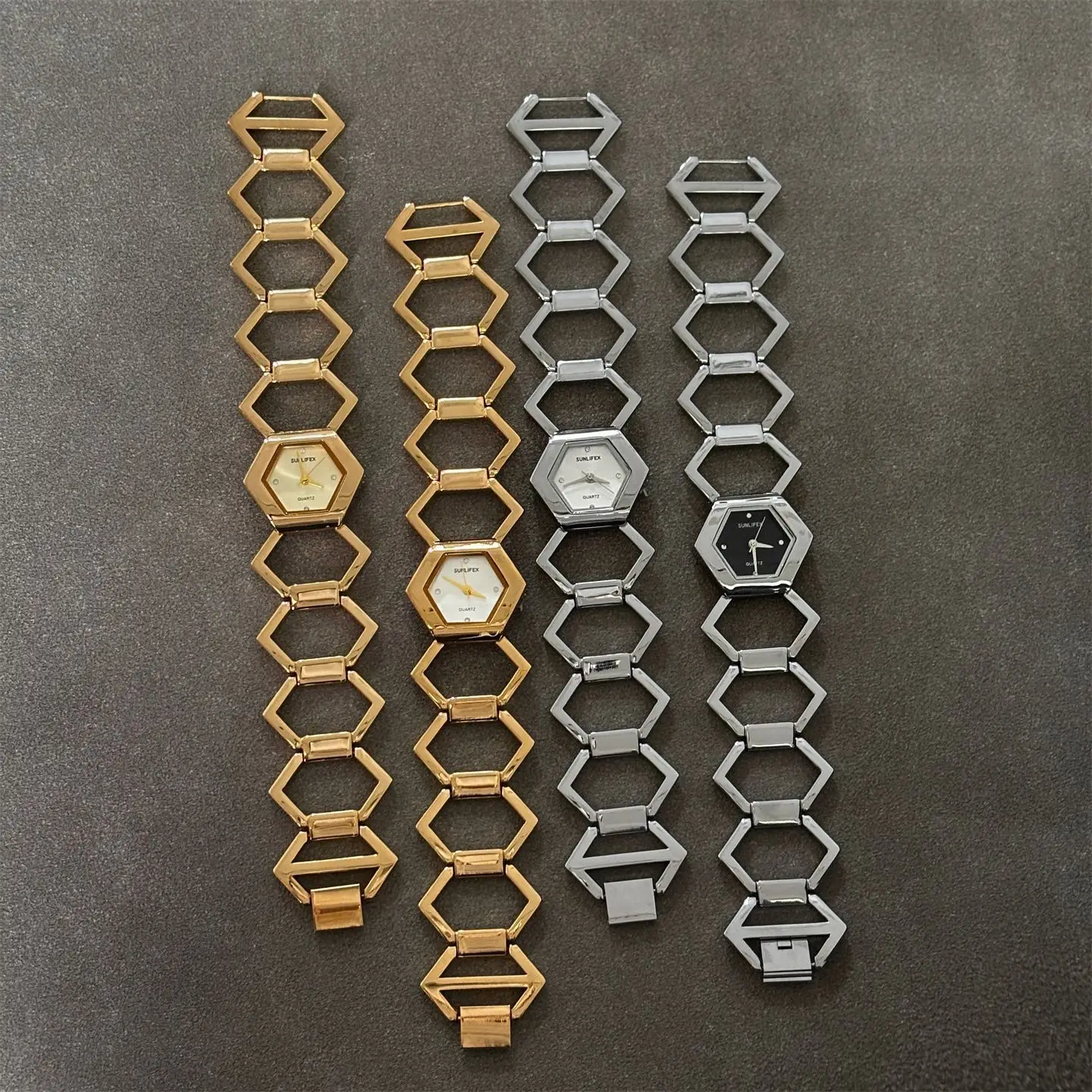 Sunlifex rhombic quartzo senhoras relógio de pulso pulseira de aço luxo relógio feminino ouro oco pulseira relógios feminino elegante