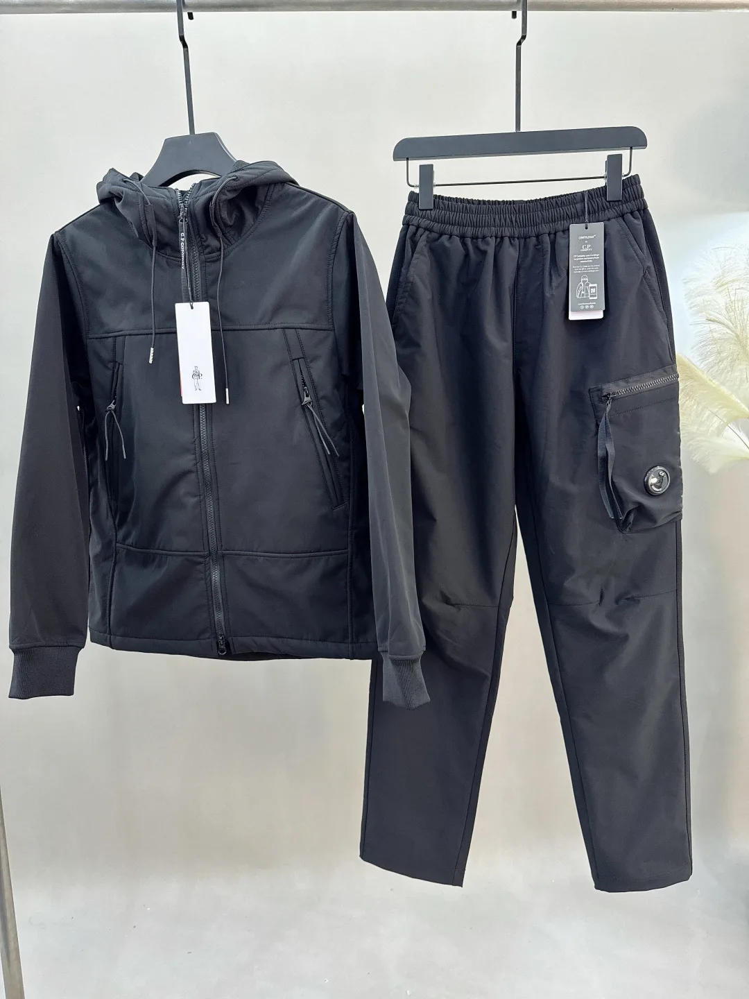 

New Men's Golf Apparel Set: Outdoor Sports Fashion, Warm and Versatile