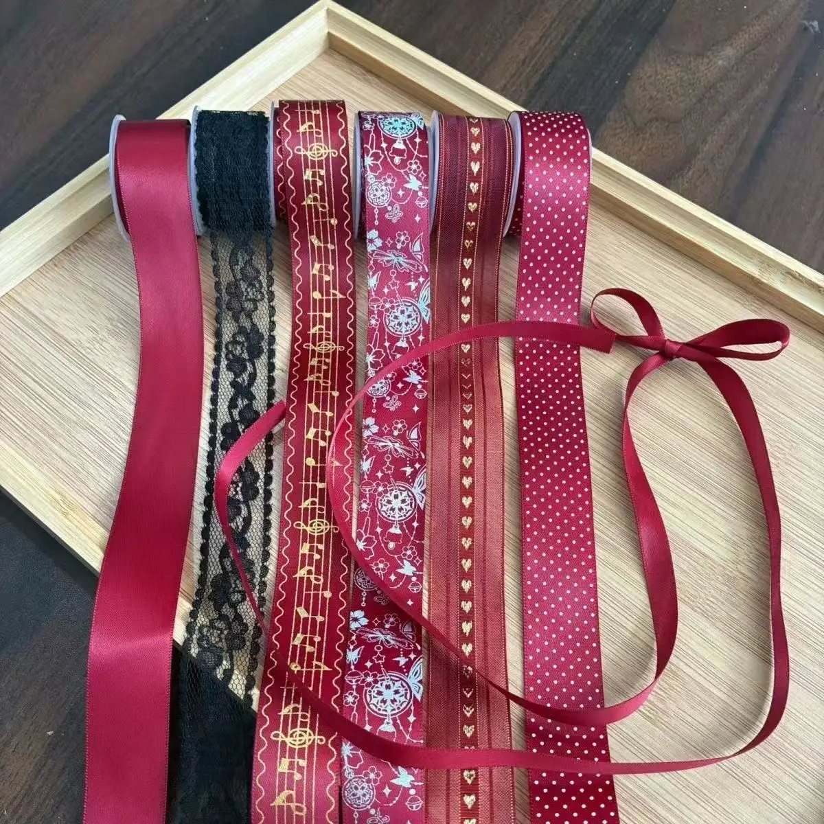 7-teiliges Set: Neuer Barhalter, Band, Gumei-Abzeichen, neue DIY-Handarbeitsmaterialien, Schleifenplatten, Bronzierung, Banddekoration – Detail 3