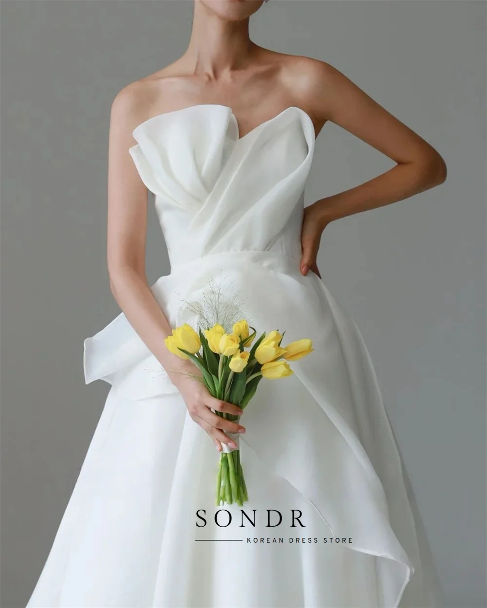 Sondr 2026 New Strapless Silk Organza A Line Wedding Dresses Korean Photo shoot Pleats Floor Length Bridal Gowns Corset Back