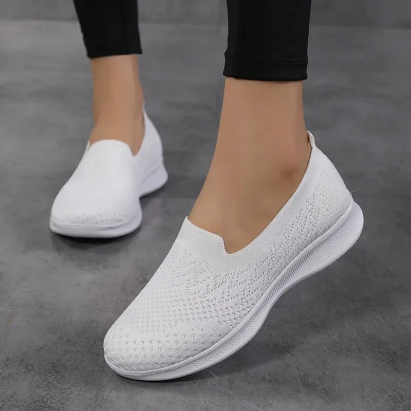 2024 Women Brand Flat Shoes Lightweight Slip On Soft Daily Casual Sneakers Breathable Soft Stretch Sport Shoes Free Shipping