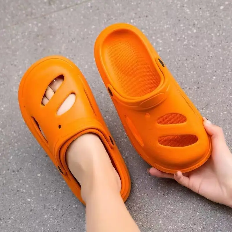 free shipping Summer beach sand fashion new personality men\'s slidder sandal outdoor slippers man shoes