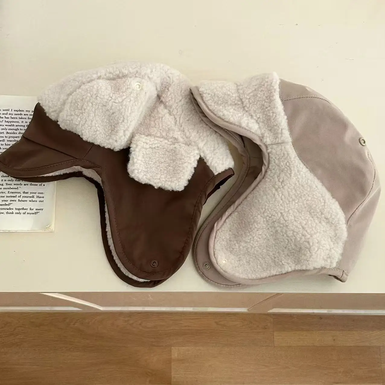 Double-sided Wear Korean Lamb Wool Splicing Contrasting Color Double-sided Bomber Hat Thermal Ear Protection Winter Flying Hat