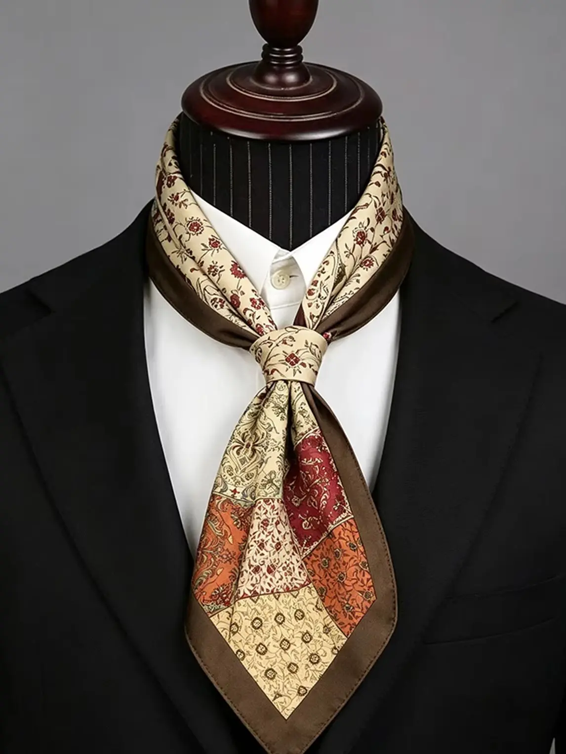 Bufanda de lujo para hombre, pañuelo para el cuello, 100% seda de morera, bufandas vintage con estampado, corbata cuadrada tipo Ascot de alta gama.