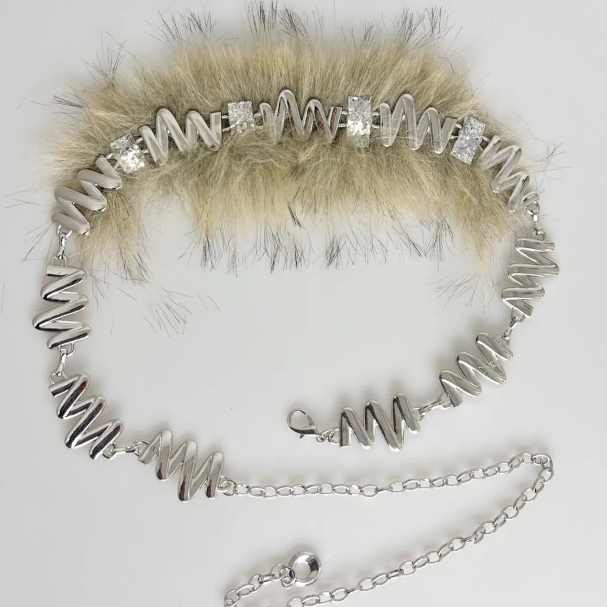 DVN Cross-Border Hot-Selling New Fluffy Letter Millennium Hot Girl Light Asian Spring Summer Waist Chain