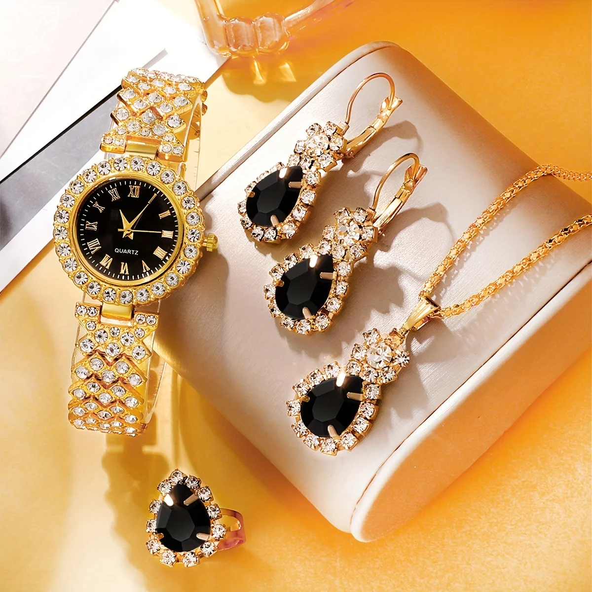 

Elegant 5-Piece Women's Vintage Rhinestone Quartz Watch & Jewelry Set - Rome-Inspired Analog Design, Ideal Gift for Her