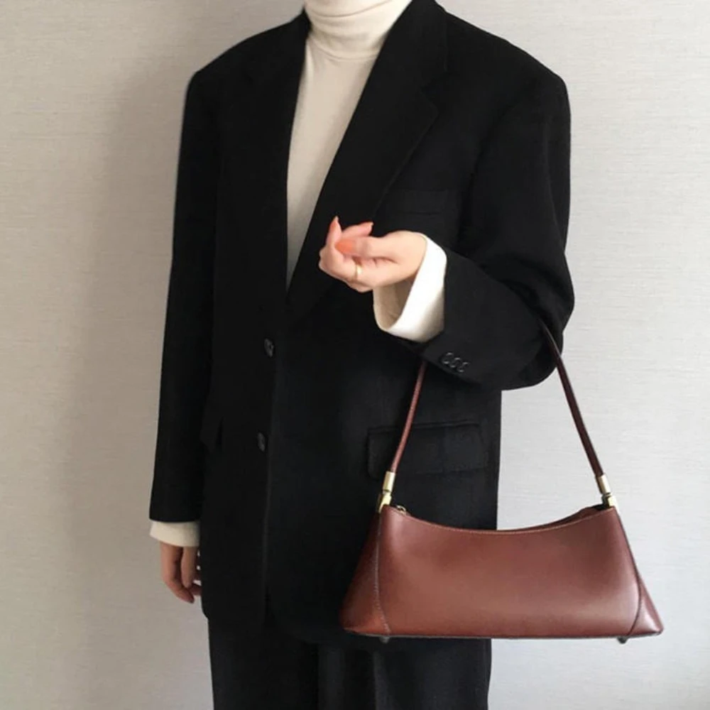 Fashionable and Trendy Solid-Color Handbag, Simple and New Small Square Bag, Stylish and High-Quality Single-Shoulder Armpit Bag - view 2