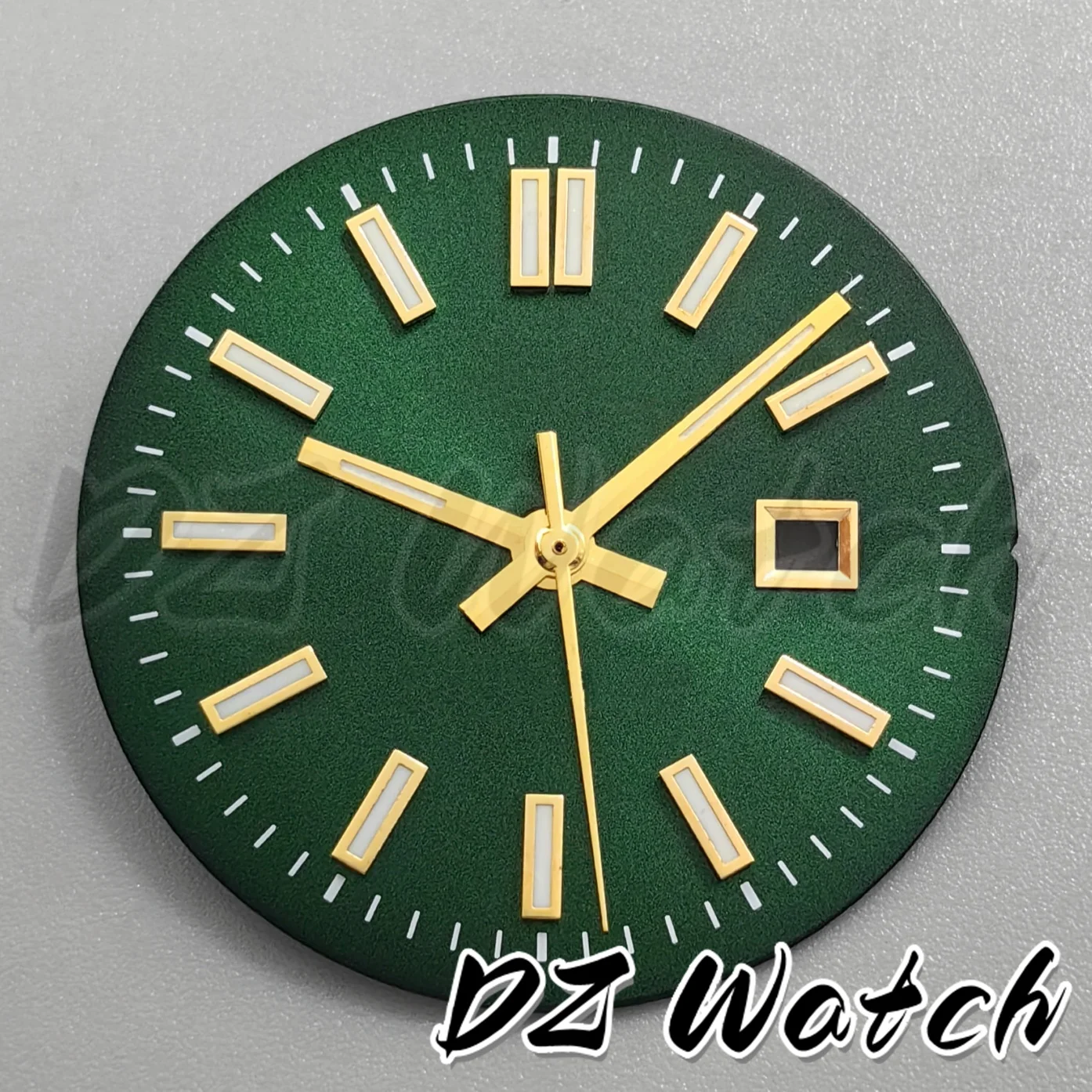 Retro Green/Blue Sunberst Watch Dial 24.5mm Gold Mark Index Green Luminous Fit NH05 NH06 Automatic Movement For Women's Watches
